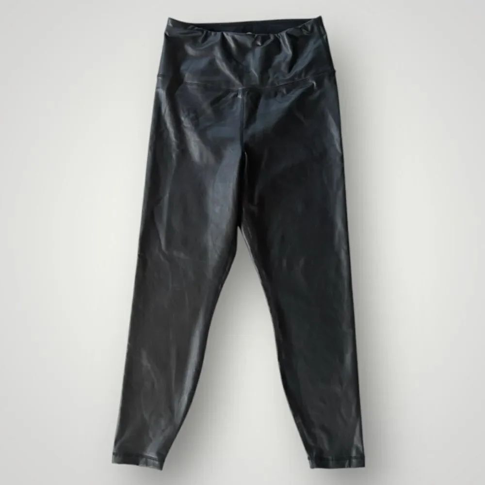 5 for $45  Yogalicious Faux Leather Leggings Women Size L Black